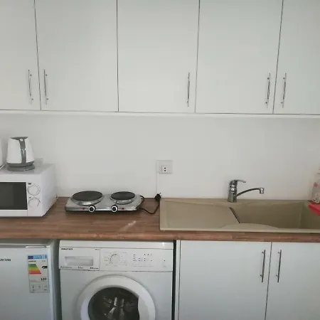 Molos Vacatios Apartament Limassol